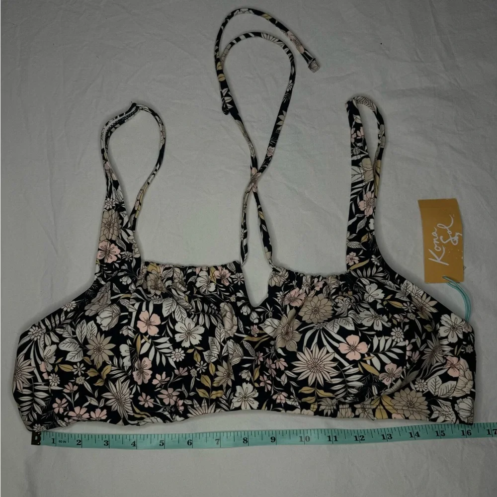 Kona Sol bikini top